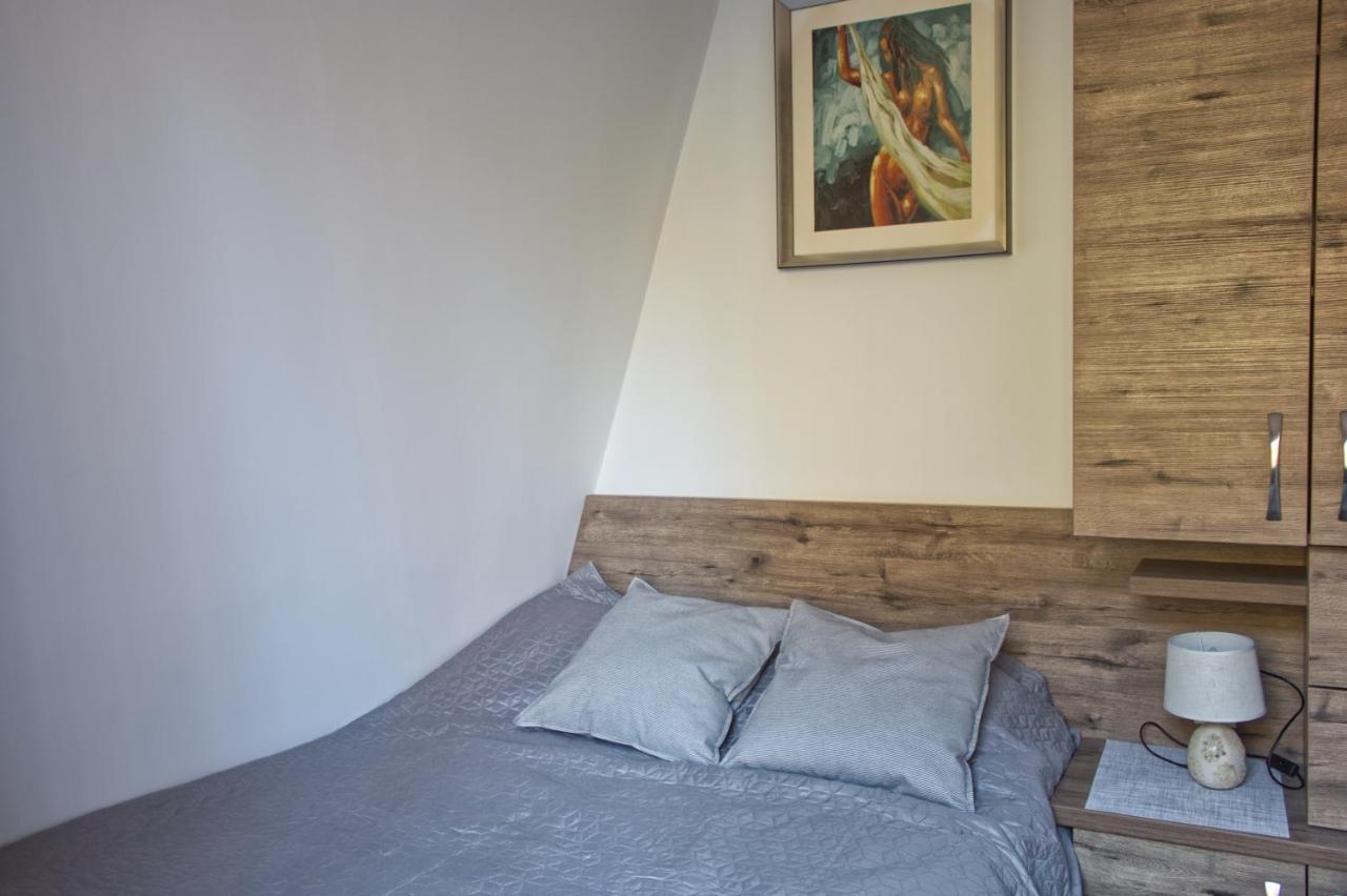 Attic 7 Kopaonik