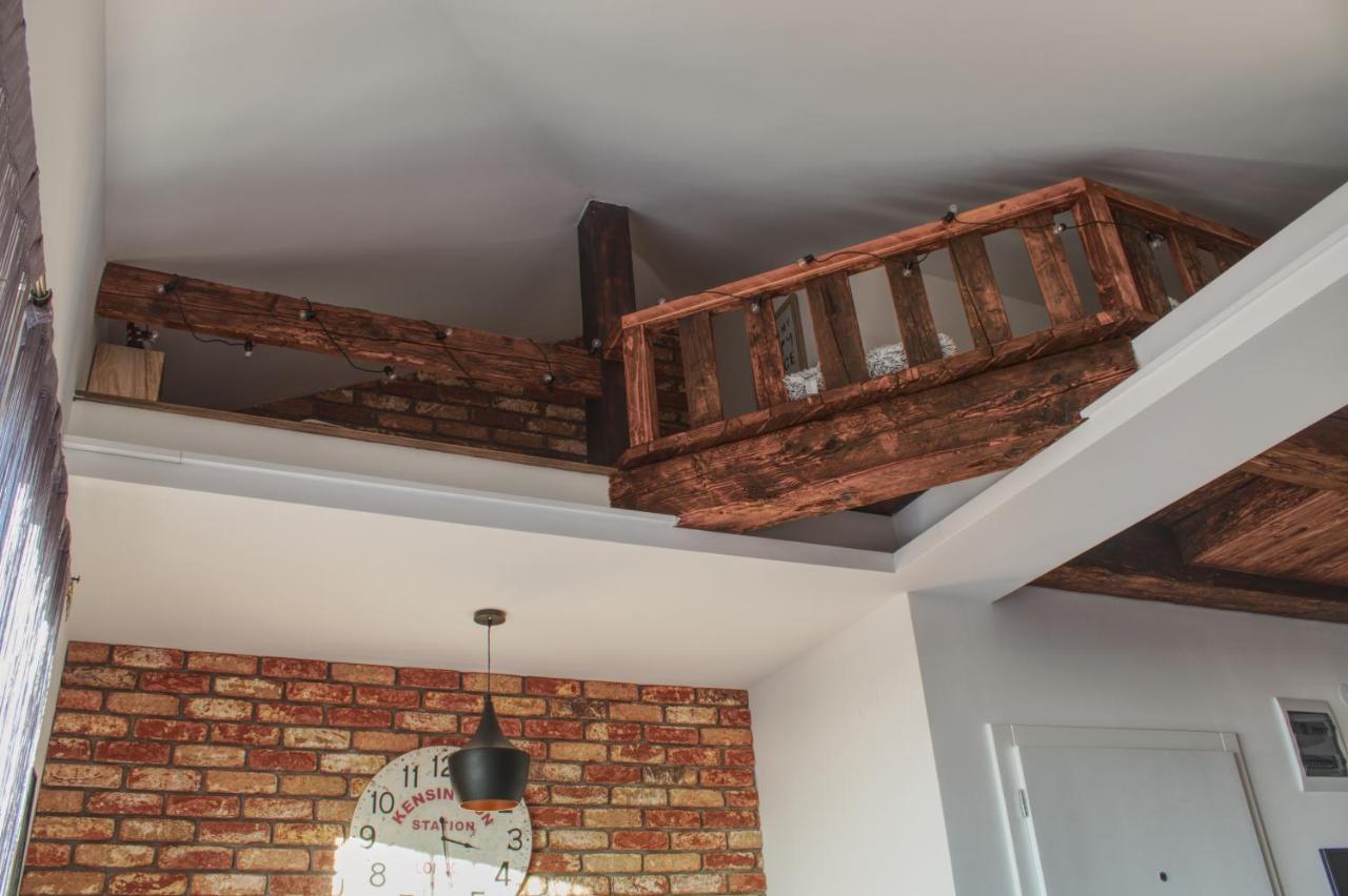 Attic 7