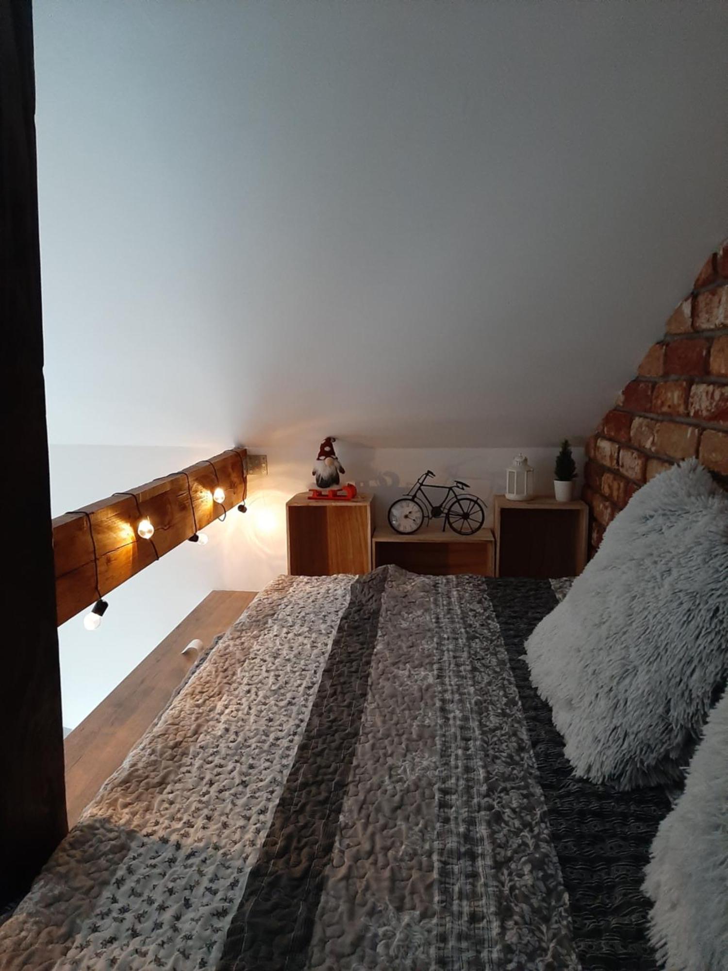 Attic 7